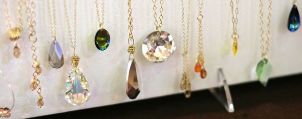 hm-jewelry-header pendant necklaces