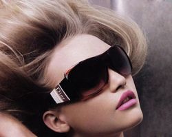 sunglasses1 girl with sunglasses