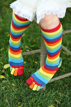 socks with toes